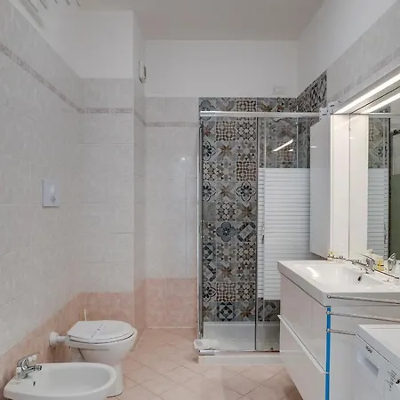 Апартаменты Guesthero Bright Flat In Affori *